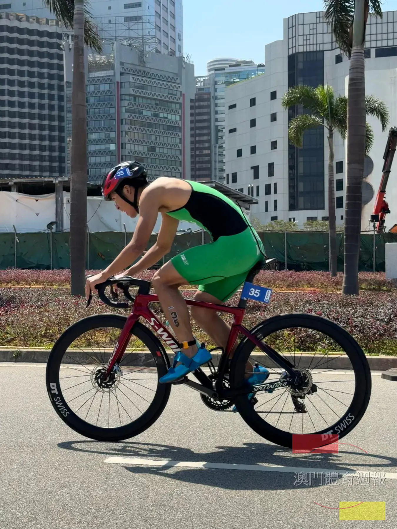 劉卓晞在單車項目奮戰.jpg