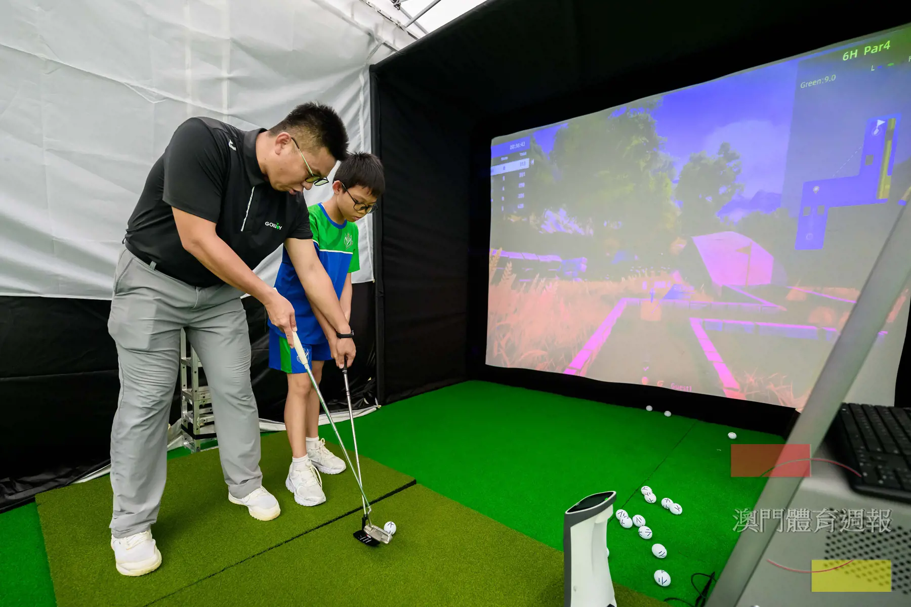 高爾夫模擬器體驗區.jpg